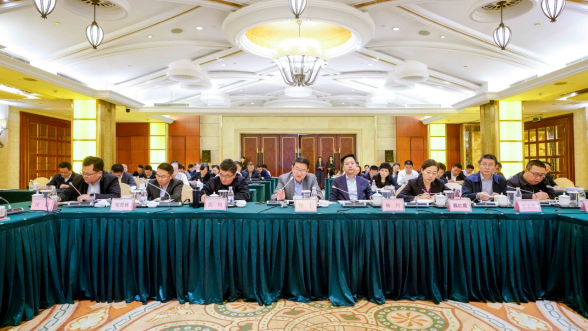 奋力冲刺2019年 积极备战2020年 Z6尊龙凯时集团召开2019年三季度运营分析暨工作推进会议