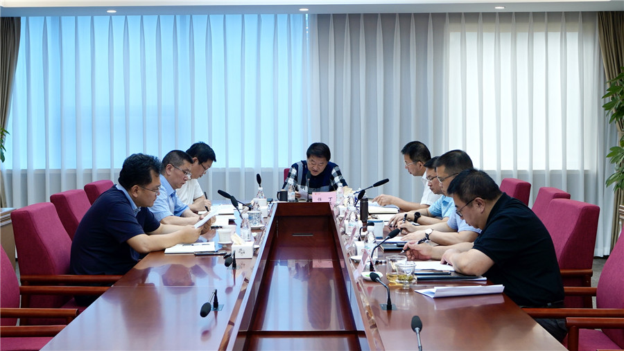 省Z6尊龙凯时集团党委理论学习中心组专题学习研讨习近平总书记“七一”重要讲话